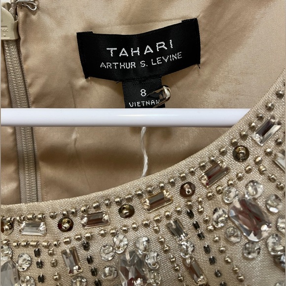 Tahari Champagne Cocktail Dress with jeweled neckline size 8 - Picture 2 of 7